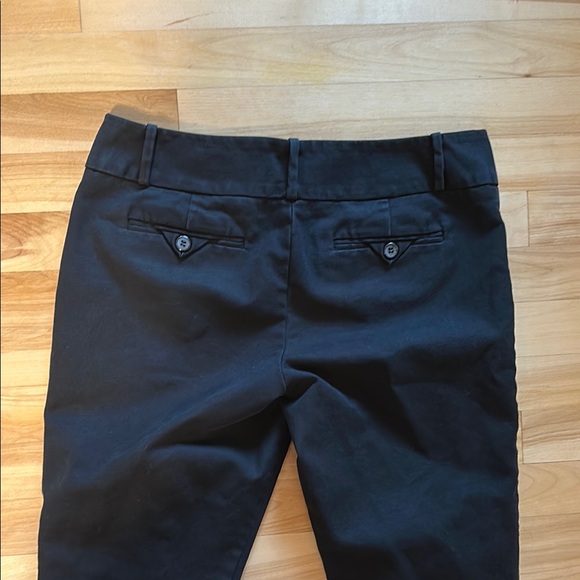 The Limited Black Cropped Ankle Pants - Picture 5 of 5